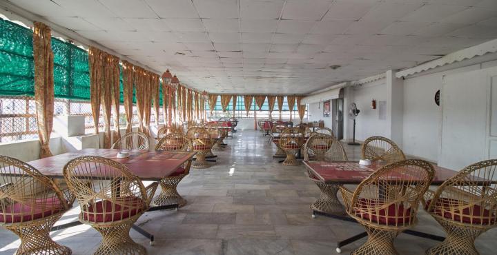 Hotel Mangala International